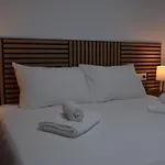 Benalmadena Beach Apartment * 贝纳尔马德纳