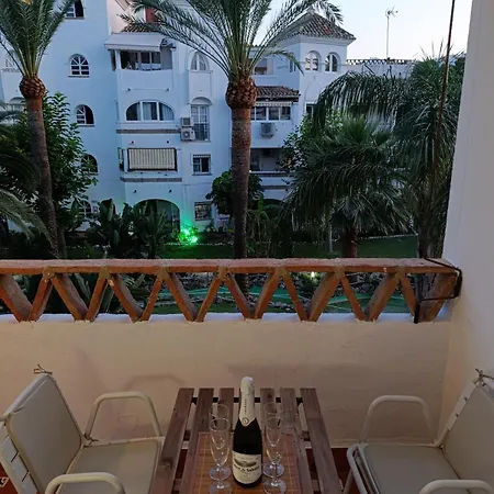 Benalmadena Beach Apartment شقة بينالماذينا