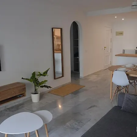 Benalmadena Beach Apartment شقة *