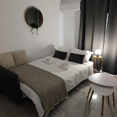 شقة Benalmadena Beach Apartment